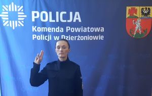 Ślubowanie policjantki