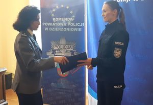 Ślubowanie policjantki