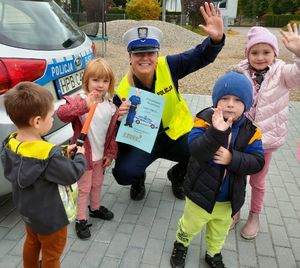 Policjantki w Gminnym Przedszkolu w Dobrocinie