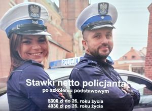 Policjanci przedstawiali swoją ofertę służby na bielawskich Targach Pracy i Edukacji