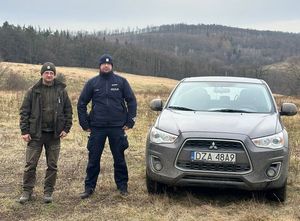 Wspólne patrole Policji i Straży Leśnej w rejonie Niemczy