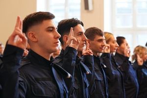 ŚLUBOWANIE NOWO PRZYJĘTYCH POLICJANTÓW GARNIZONU DOLNOŚLĄSKIEGO