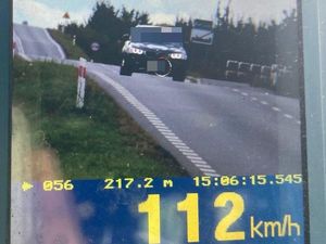 Rażące przekroczenie prędkości – zatrzymanie w Ratajnie