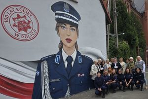 Setna rocznica służby kobiet w Policji – wyjątkowe spotkanie w Komendzie Powiatowej Policji w Dzierżoniowie