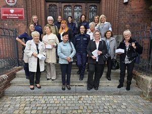 Setna rocznica służby kobiet w Policji – wyjątkowe spotkanie w Komendzie Powiatowej Policji w Dzierżoniowie