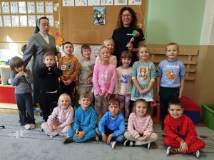 Policjantka odwiedziła najmłodszych mieszkańców Dzierżoniowa