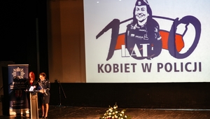 Gala z okazji 100-lecia służby kobiet w Policji w Dzierżoniowie