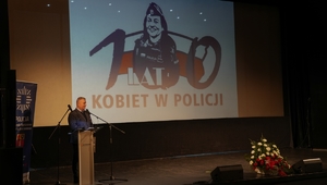 Gala z okazji 100-lecia służby kobiet w Policji w Dzierżoniowie