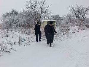 Policjanci z Piławy Górnej prowadzą działania w ramach Akcji Zima – wsparcie osób bezdomnych i potrzebujących opieki