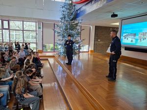 Bezpieczne ferie oczami Policji – spotkanie z uczniami Szkoły Podstawowej nr 1