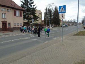 Dzieci na przejściu